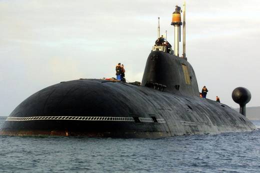 A file picture taken in Brest harbor, western France, on September 21, 2004, shows the Vepr Russian nuclear submarine of the Project 971 Shchuka-B type, or Akula-class (Shark) by NATO classification , the same type as the Nerpa Russian nuclear submarine