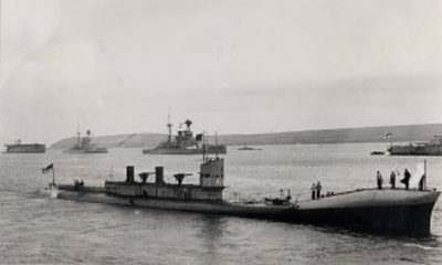 K6 in harbour <em>Picture: The Royal Navy Submarine Museum</em>